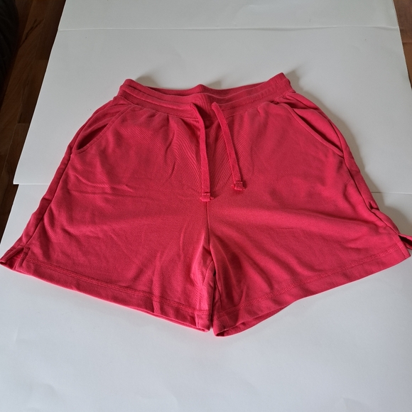 Old Navy Pink Shorts - Picture 1 of 5